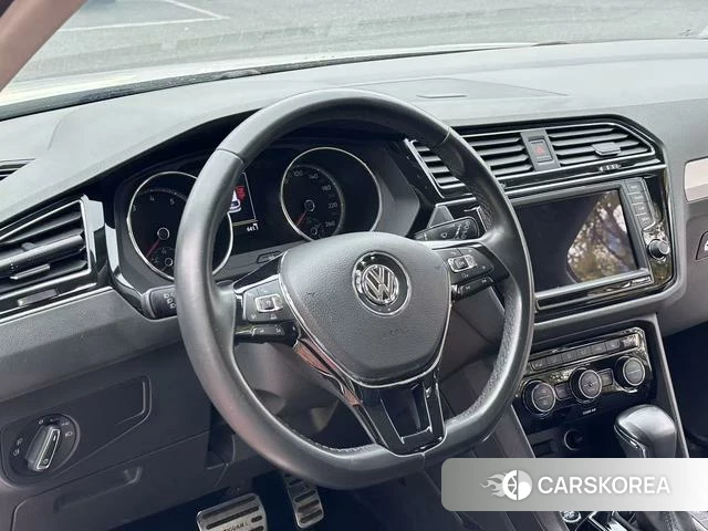 Volkswagen Tiguan L id 4210903 из Китая 9