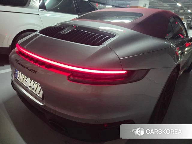 Porsche 911(992) id 4560909 из Кореи 8