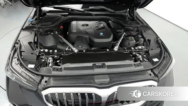 BMW 5 Series (G60) id 3359372 из Кореи 16