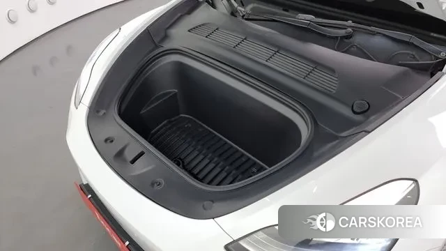 Tesla Model Y id 3058619 из Кореи 16