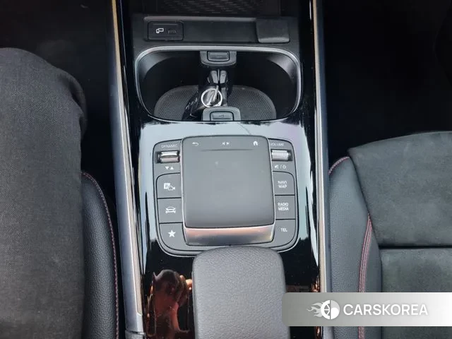 Mercedes-Benz GLA - Class H247 id 3422469 из Кореи 8