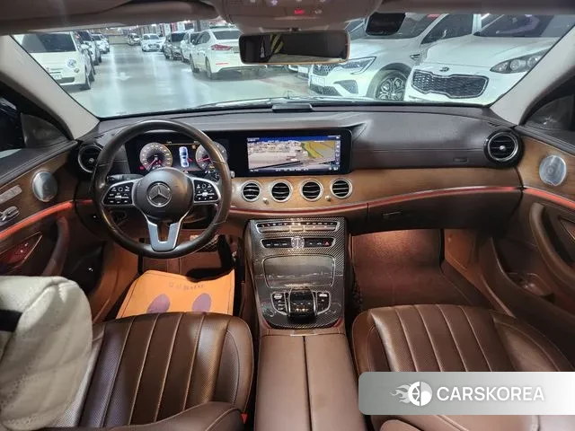 Mercedes-Benz E-Class W213 id 3713656 из Кореи 16