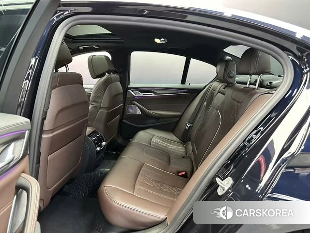 BMW 5 series (imported) 2021 Черный из Китая, фото 6