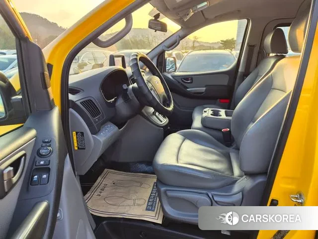 Hyundai Grand Starex id 3761379 из Кореи 12