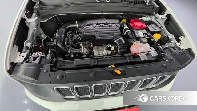 Jeep Renegade id 4566217 из Кореи 29