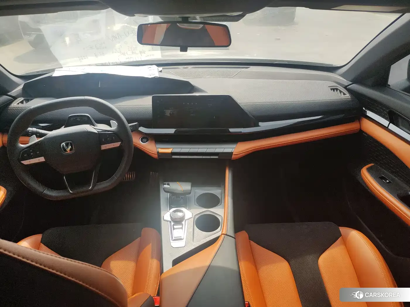 Chang'an UNI-V 2024 Silver/gray из Китая, фото 6