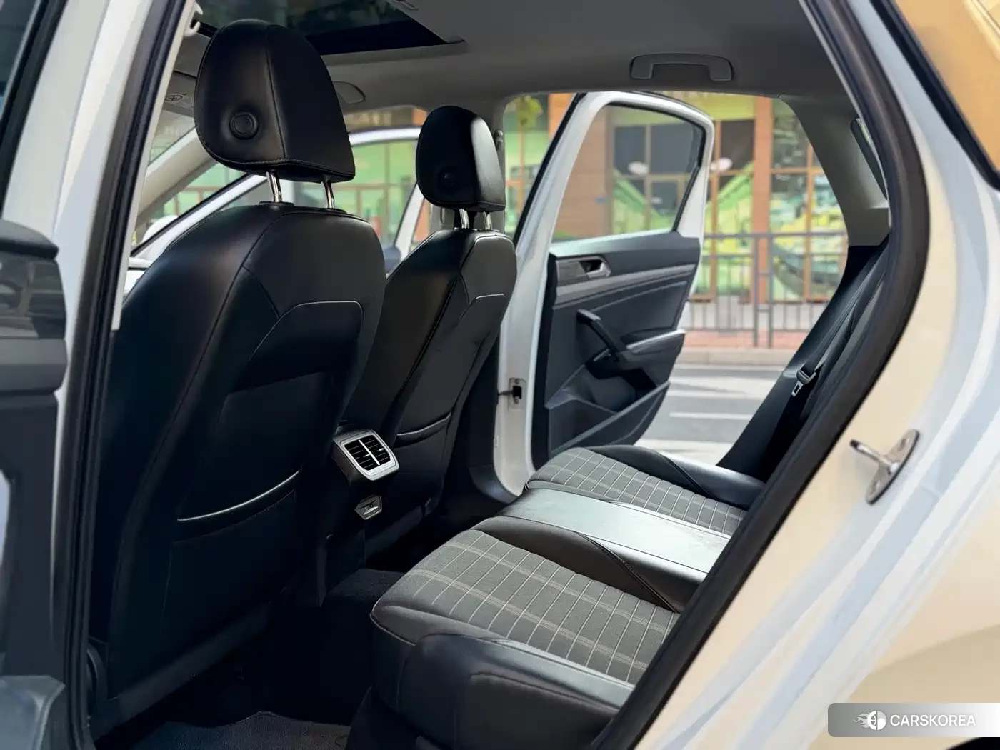 Volkswagen Lavida id 4565079 из Китая 12