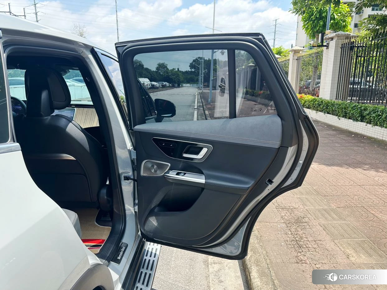 Mercedes-Benz EQE id 4487351 из Китая 17