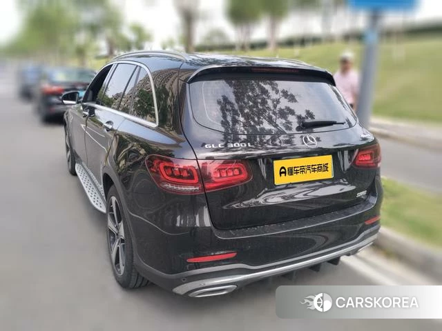 Mercedes-Benz GLC 2023 Черный из Китая, фото 6
