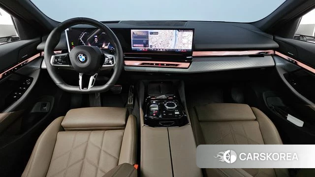 BMW 5 Series (G60) id 4421324 из Кореи 37