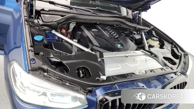 BMW X4 (G02) id 3697415 из Кореи 16