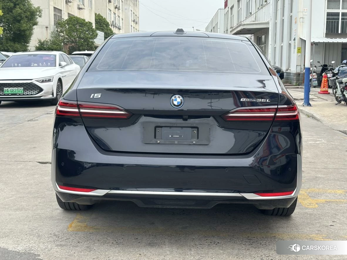 BMW i5 id 4419221 из Китая 10