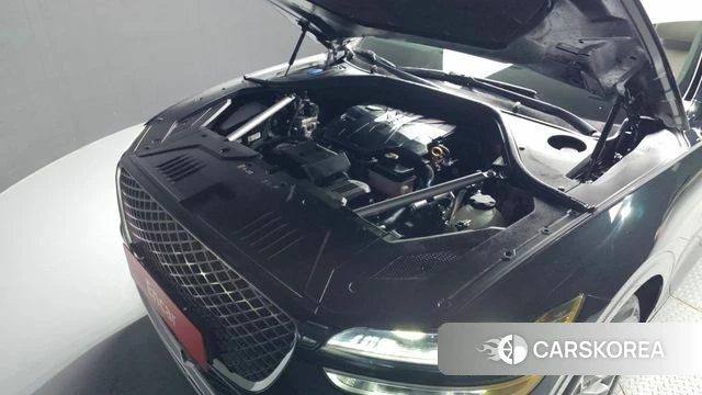 Genesis GV70 id 3941825 из Кореи 16