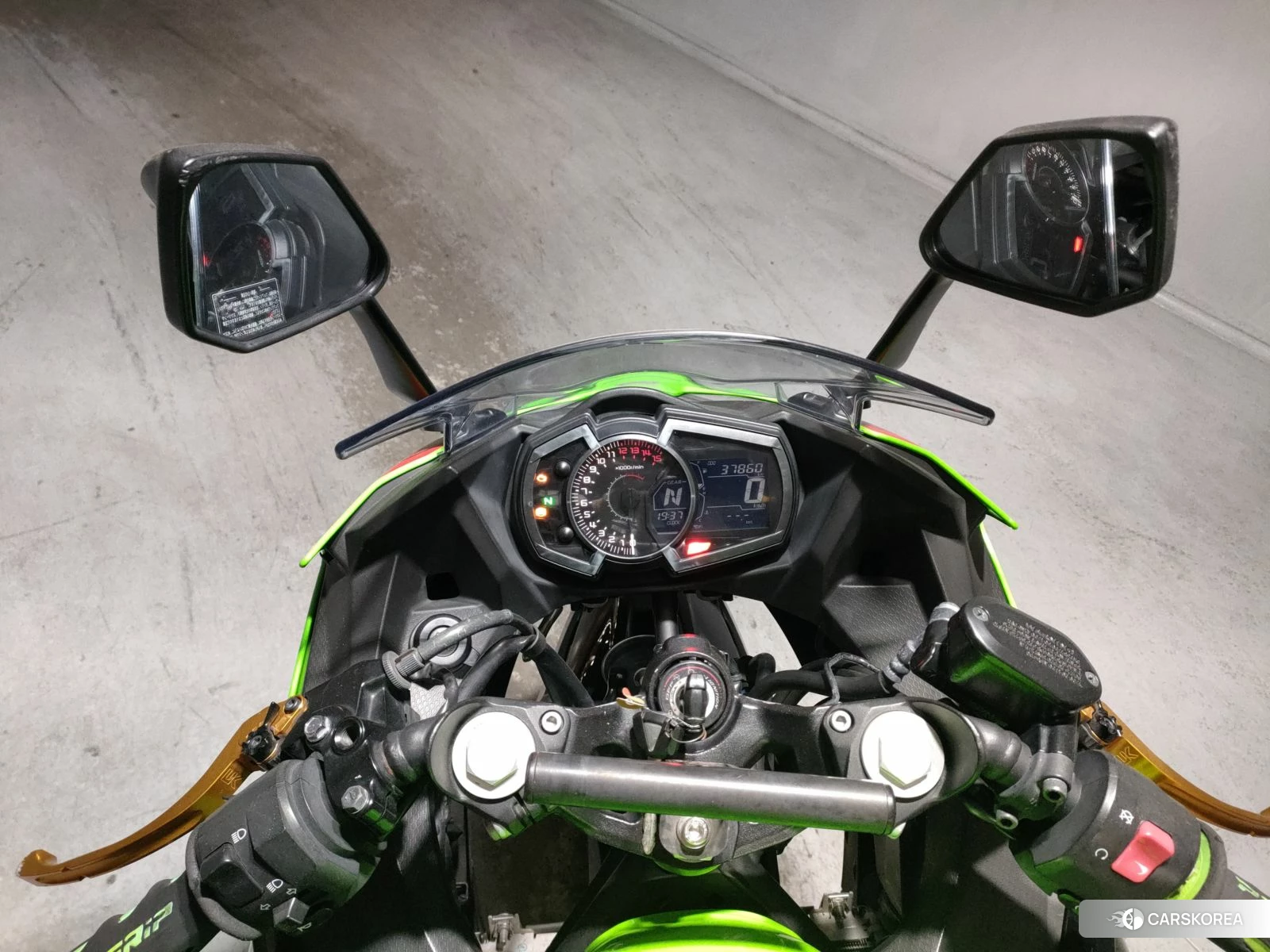 Kawasaki NINJA 400 id 4192654 из Японии 6