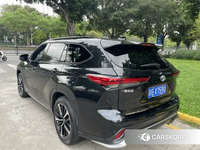 Toyota Crown Lufang id 4262457 из Китая 9