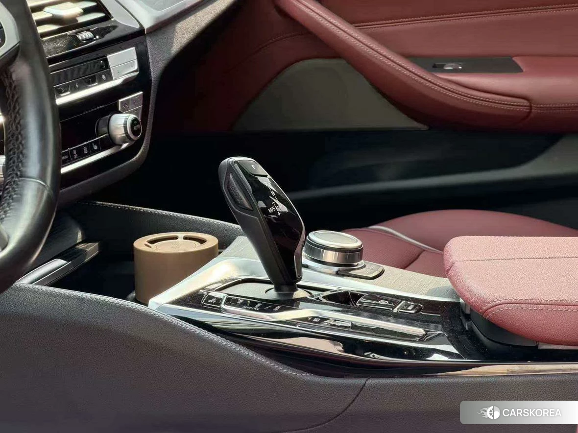 BMW 5 series PHEV 2021 Белый из Китая, фото 6