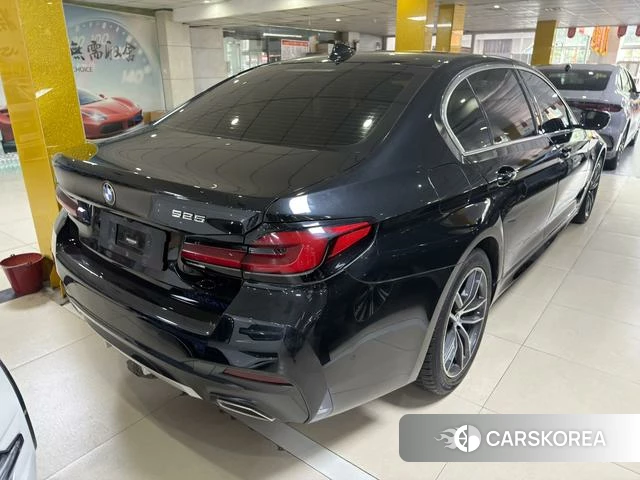 BMW 5 series 2021 Черный из Китая, фото 6