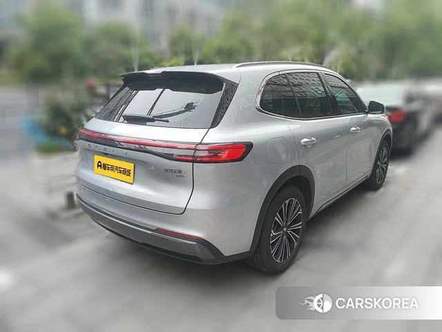 Geely Galaxy Galaxy Starship 7 EM-i 2025 Серебристо-серый из Китая, фото 6