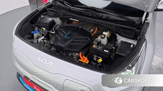 Kia Niro EV id 3488576 из Кореи 16