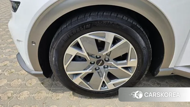 Genesis GV60 id 3042229 из Кореи 16