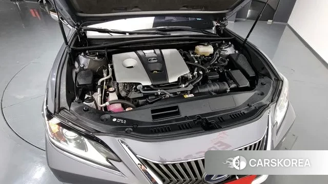 Lexus ES300h 7th generation id 3187695 из Кореи 16
