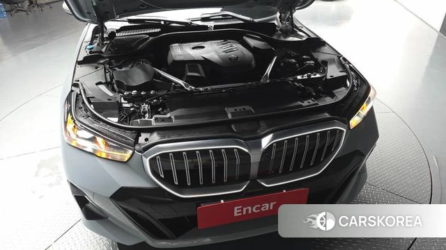 BMW 5 Series (G60) id 4719790 из Кореи 31