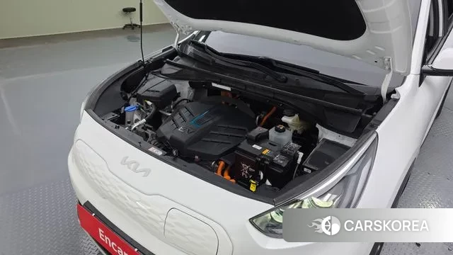 Kia Niro Plus id 3252216 из Кореи 16