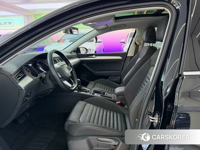 Volkswagen Magotan id 4297882 из Китая 8