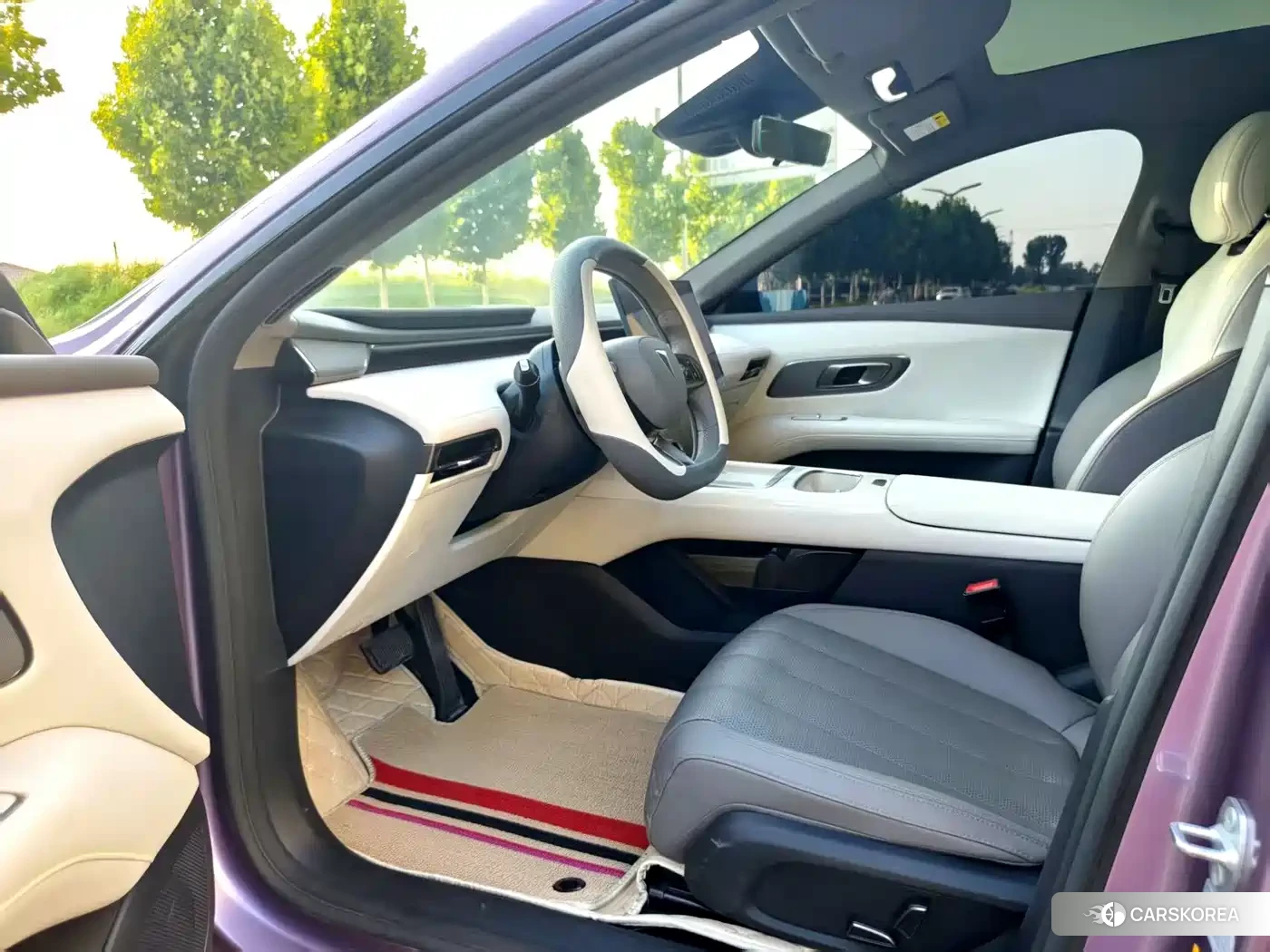 Dark blue car Dark blue L06 2025 Red/purple из Китая, фото 6