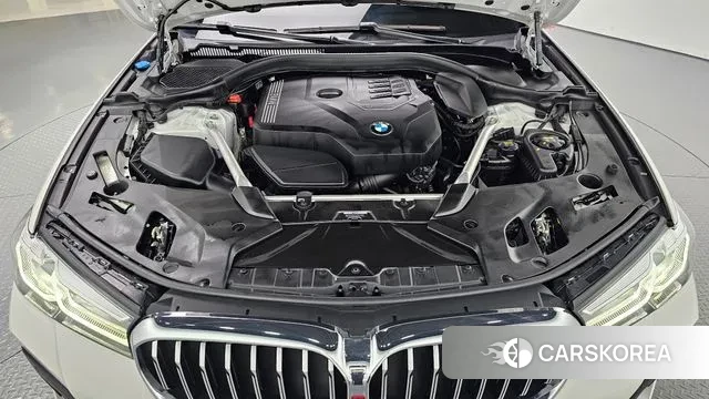 BMW 5 Series (G30) id 3058549 из Кореи 16