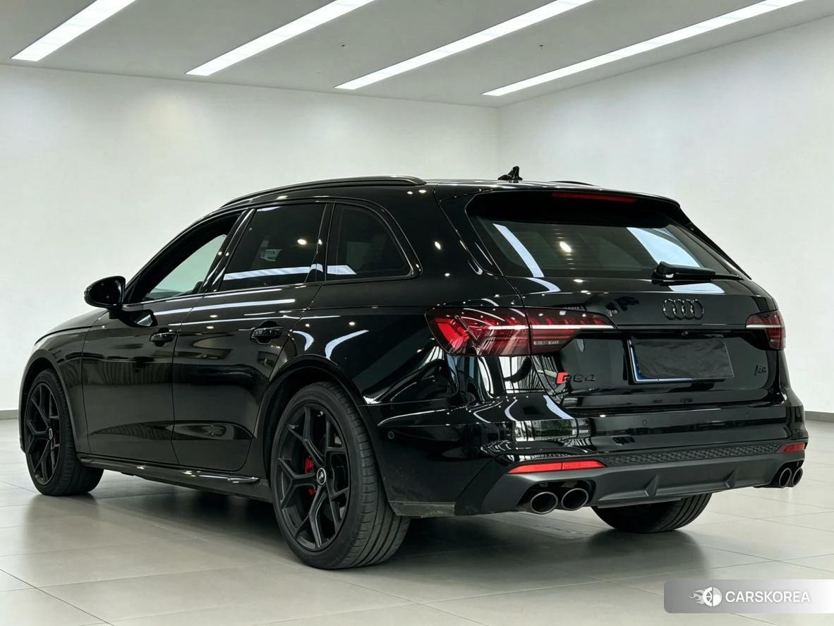 Audi S4 id 4440576 из Китая 13