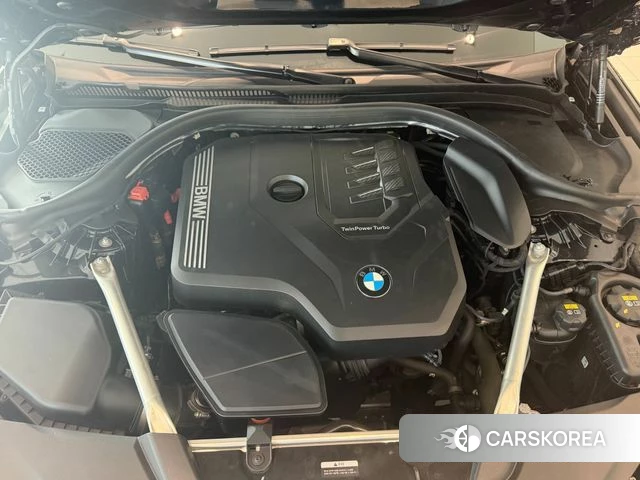 BMW 5 Series (G30) id 3819764 из Кореи 16