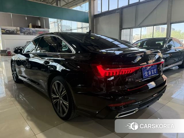 Audi A6L id 4275651 из Китая 17
