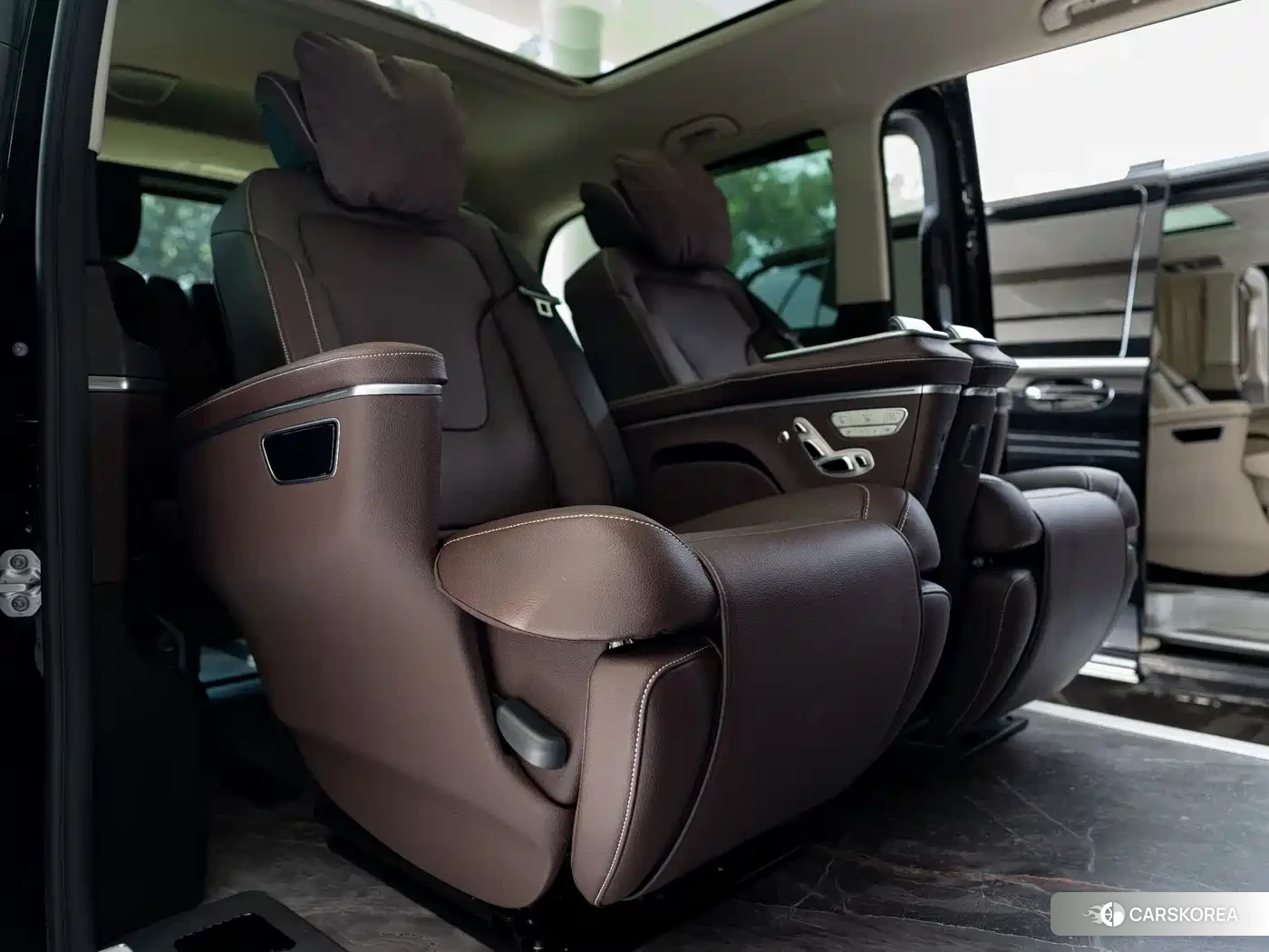 Mercedes-Benz V-Class id 4548007 из Китая 16