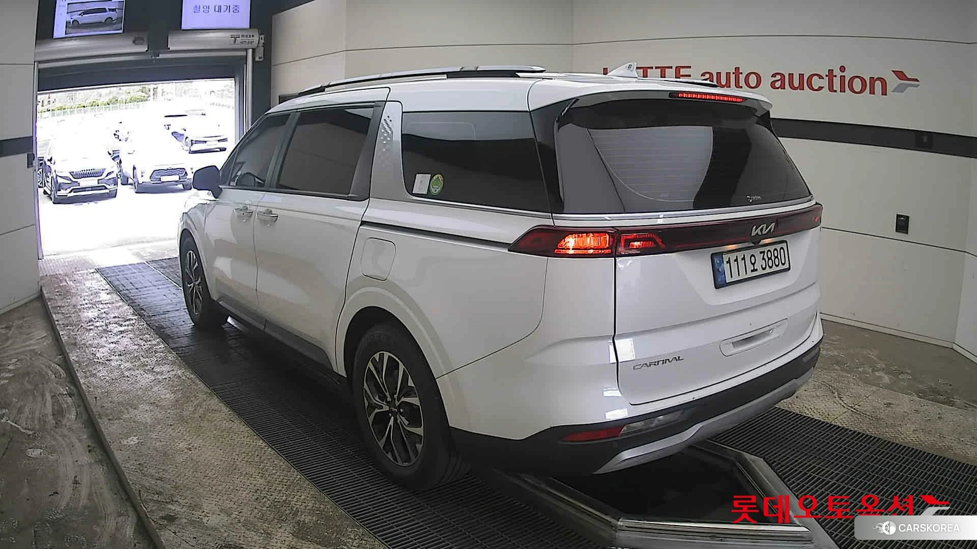 Kia Carnival id 3869448 из Кореи 34