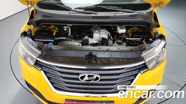 Hyundai The New Grand Starex id 2342848 из Кореи 16