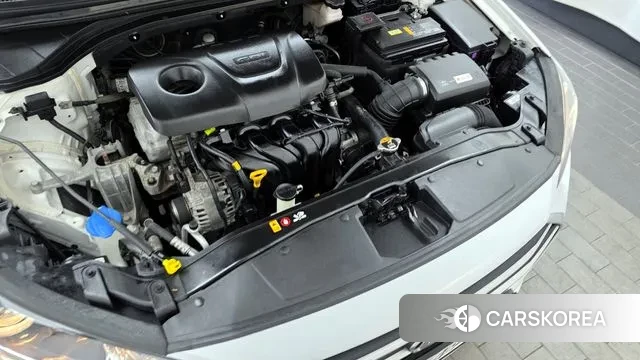 Hyundai Avante AD id 3779221 из Кореи 16