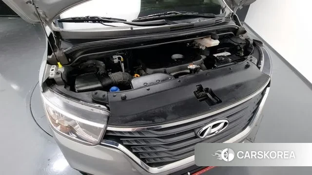 Hyundai The New Grand Starex id 3449104 из Кореи 16