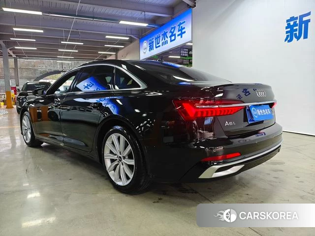 Audi A6L id 4298371 из Китая 11