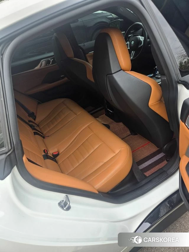 BMW i4 2022 Белый из Кореи, фото 6