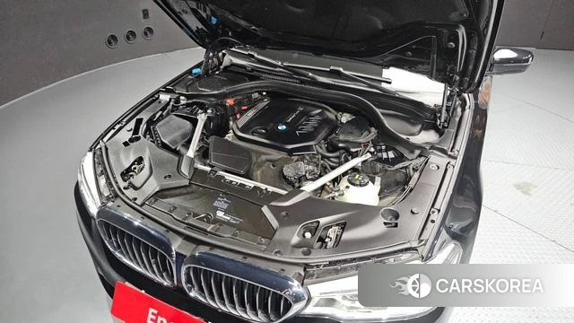 BMW 5 Series (G30) id 4551525 из Кореи 27