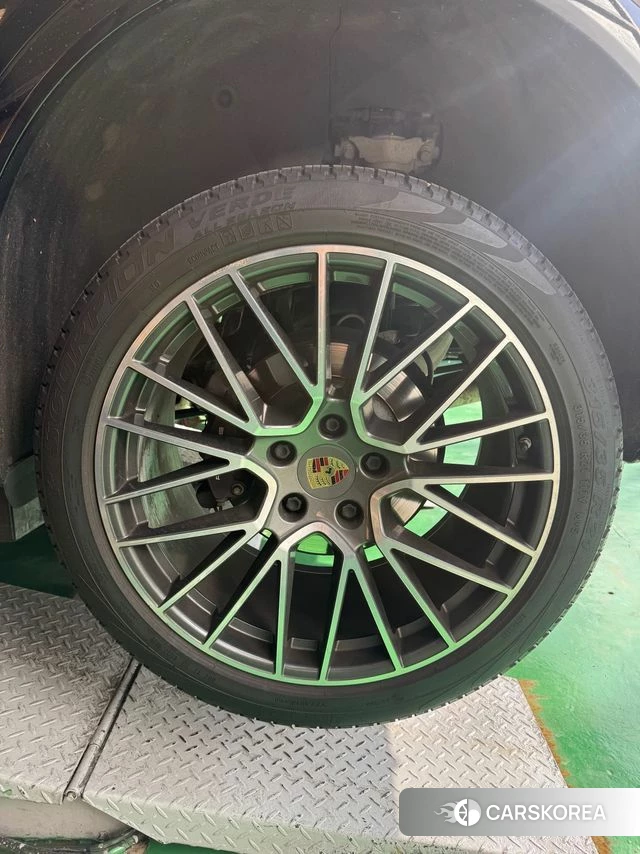 Porsche Cayenne (PO536) id 3873405 из Кореи 9