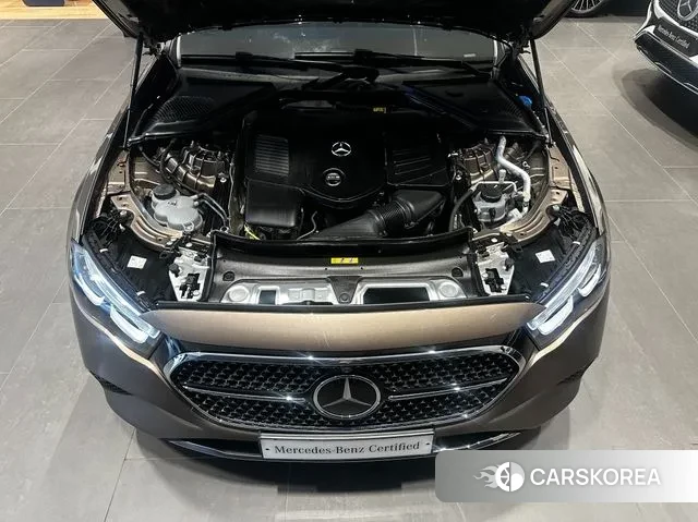 Mercedes-Benz E-Class W214 id 3750976 из Кореи 16