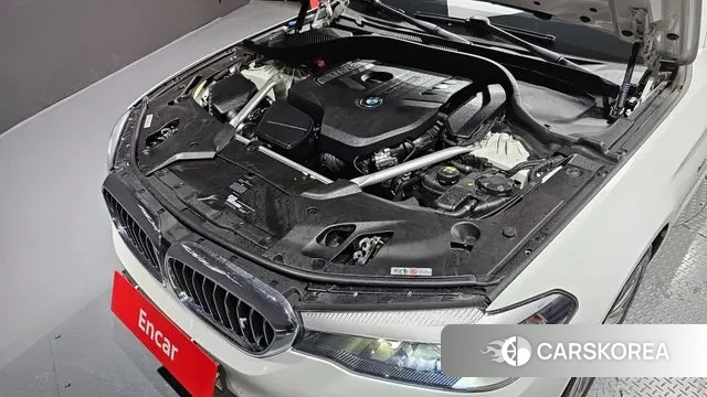 BMW 5 Series (G30) id 3275442 из Кореи 16