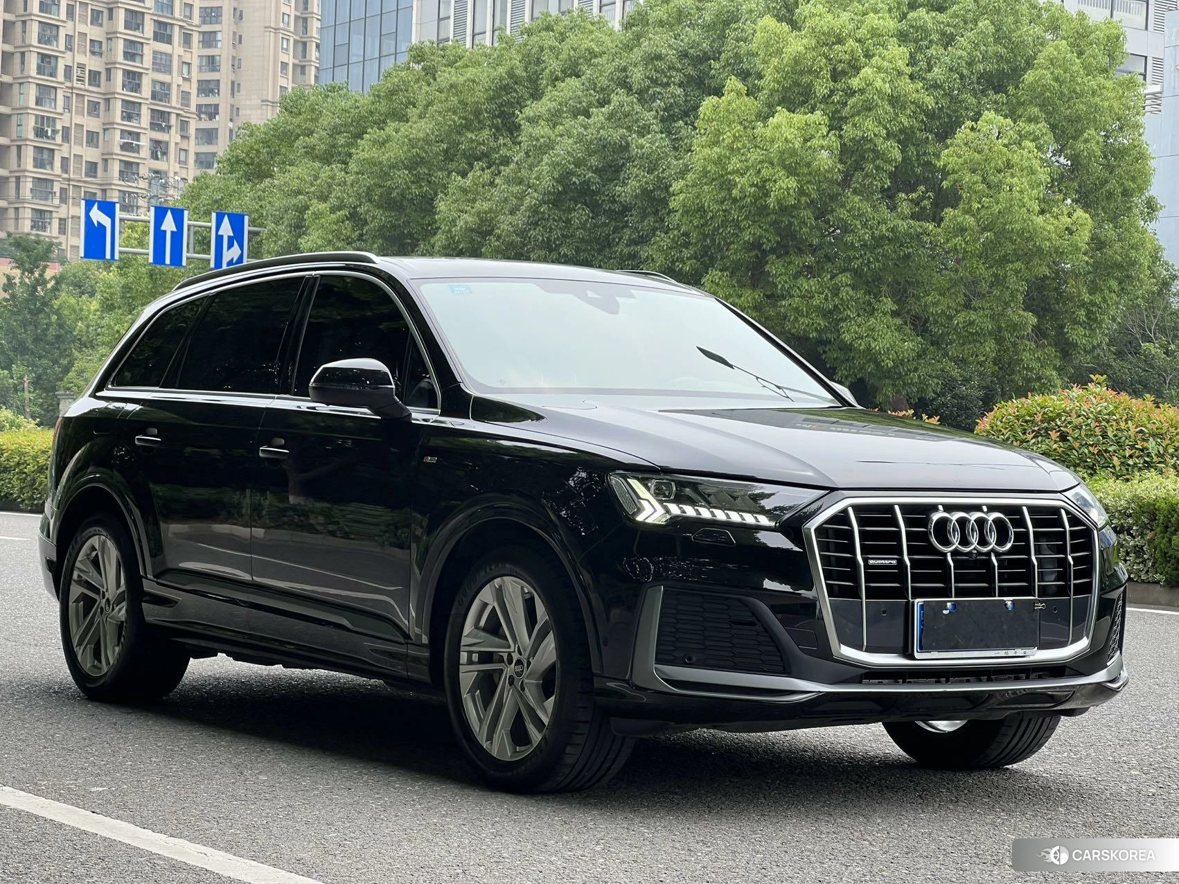 Audi Q7 id 4515198 из Китая 13