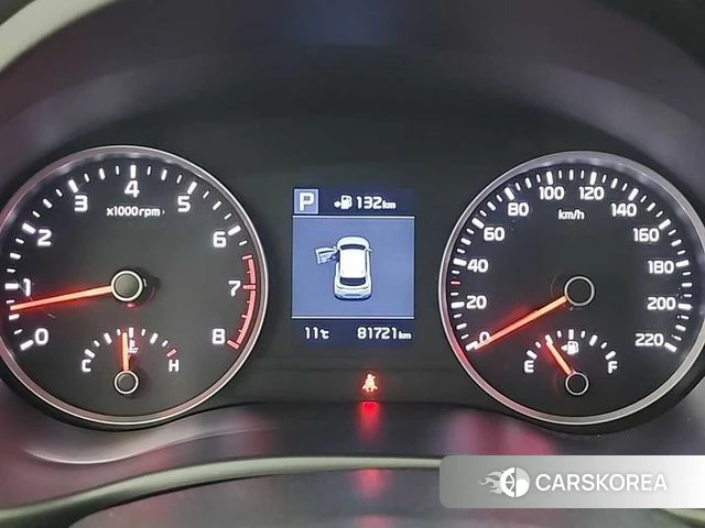 Kia Stonic id 3894095 из Кореи 14