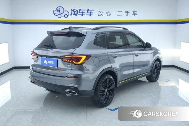 Roewe eRX5 id 4214115 из Китая 13