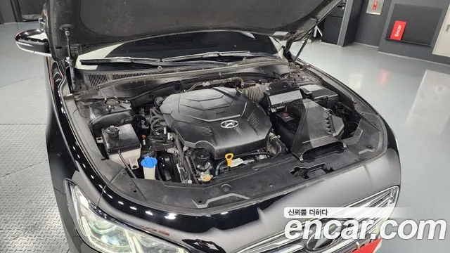 Hyundai Grandeur IG id 2370870 из Кореи 16