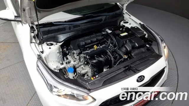 Kia Come New K3 id 2876716 из Кореи 16