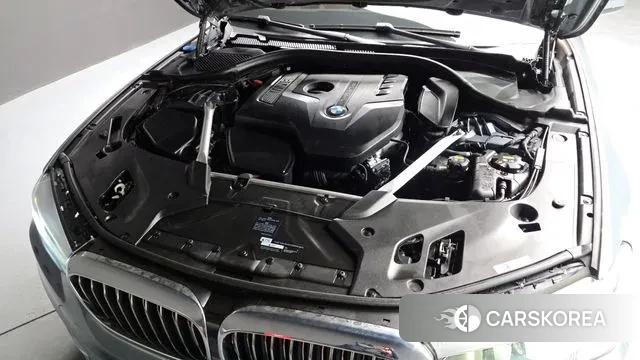 BMW 5 Series (G30) id 3489731 из Кореи 16